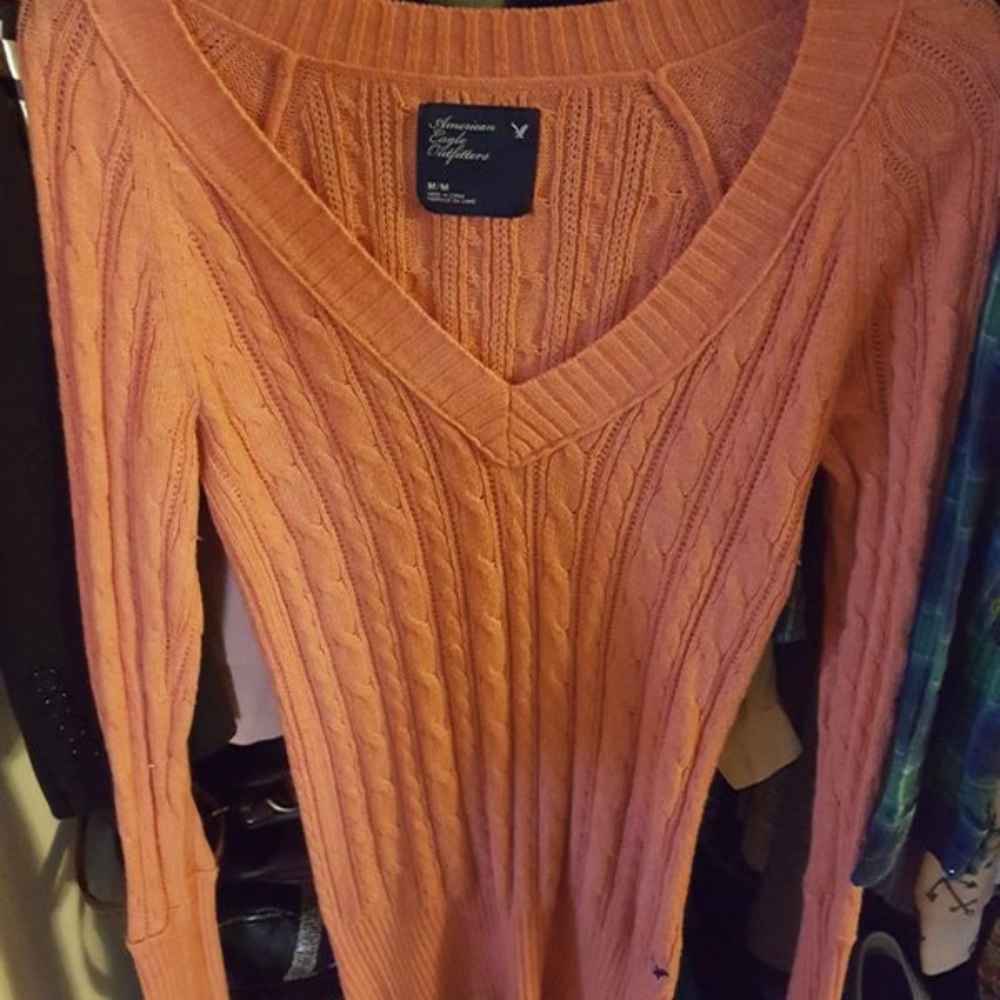 American Eagle sweater